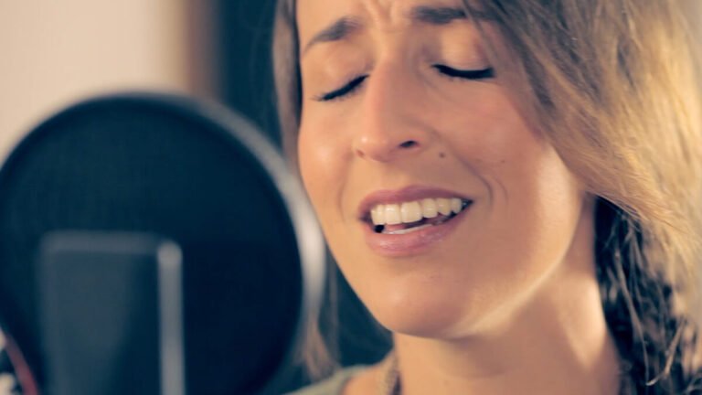 Sarah Ben Hamida Burn Bright